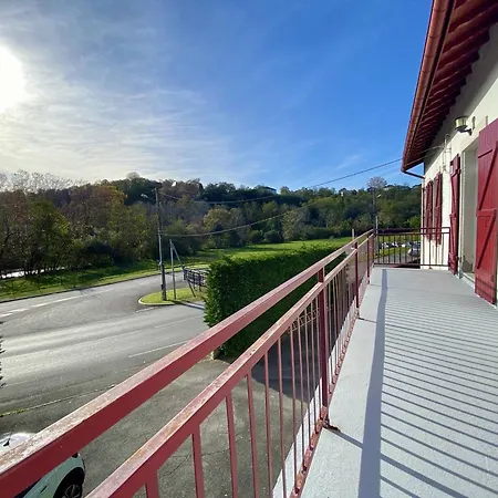 T3 Renove Avec Wifi, Proche Des Thermes De - Fr-1-495-145 Apartment *