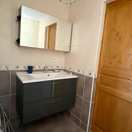 Apartment T3 Renove Avec Wifi, Proche Des Thermes De - Fr-1-495-145