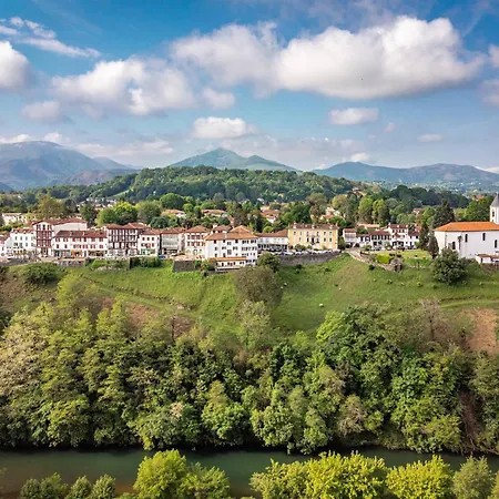 T3 Renove Avec Wifi, Proche Des Thermes De - Fr-1-495-145 Apartment